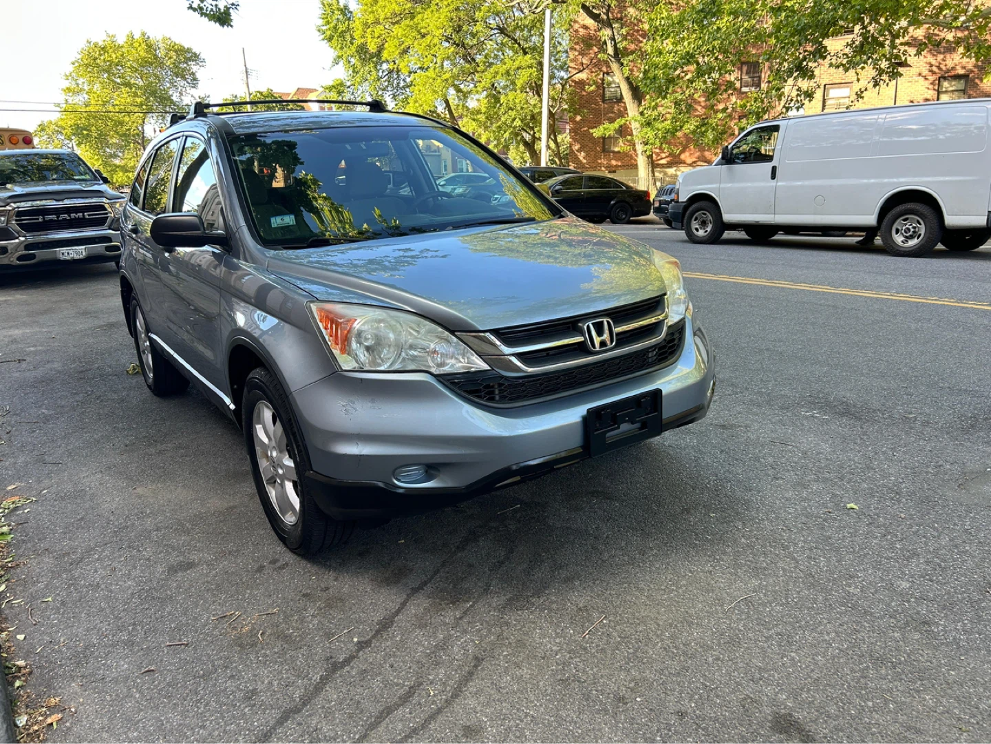 2011 Honda CR-V SUV - photo 3