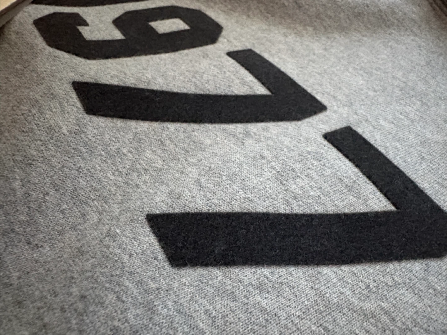 (NEGOTIABLE) Essentials Fear of God 1977 Hoodie XS