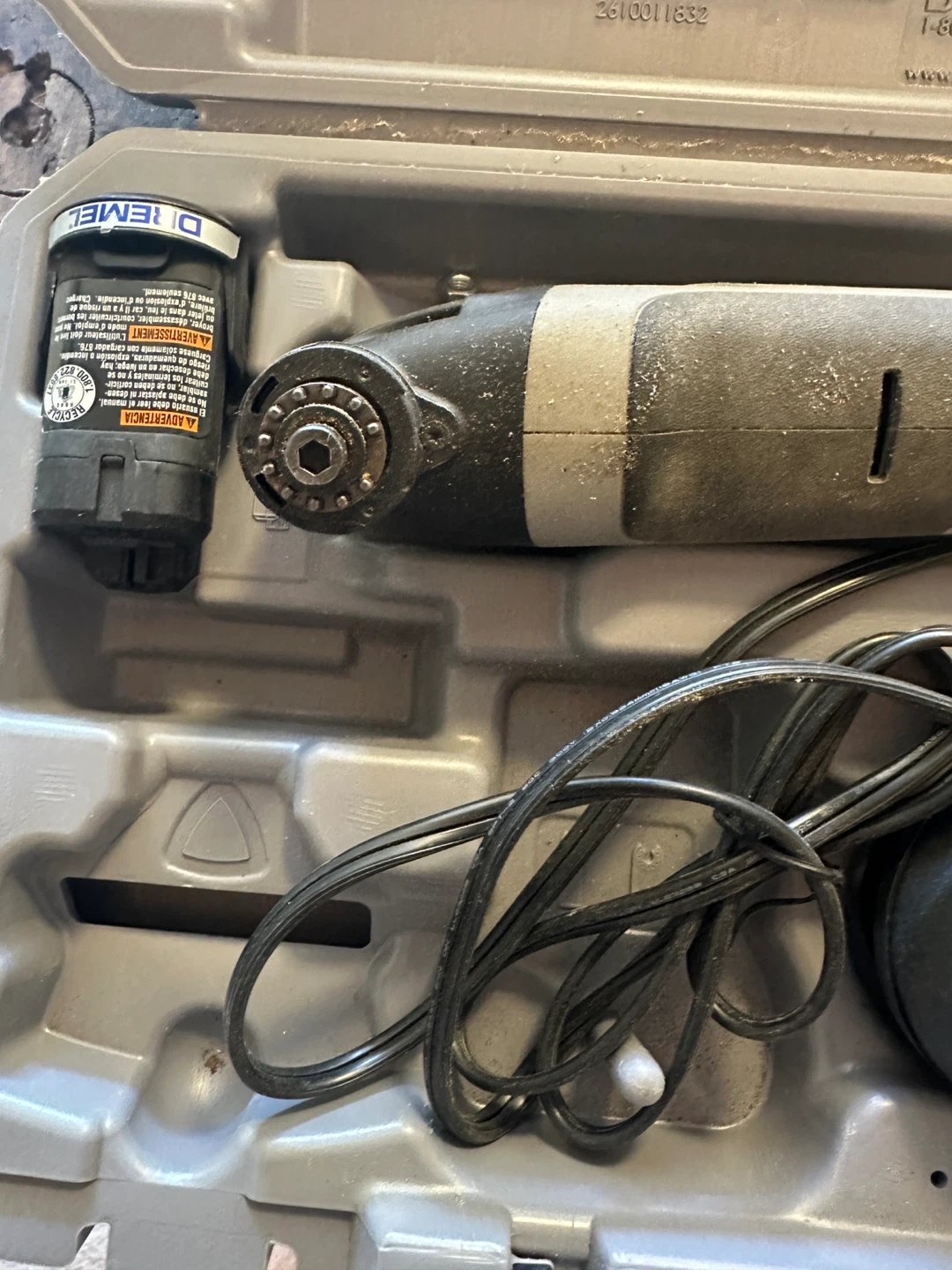 Dremel Multi-Max Oscillating Tool Kit