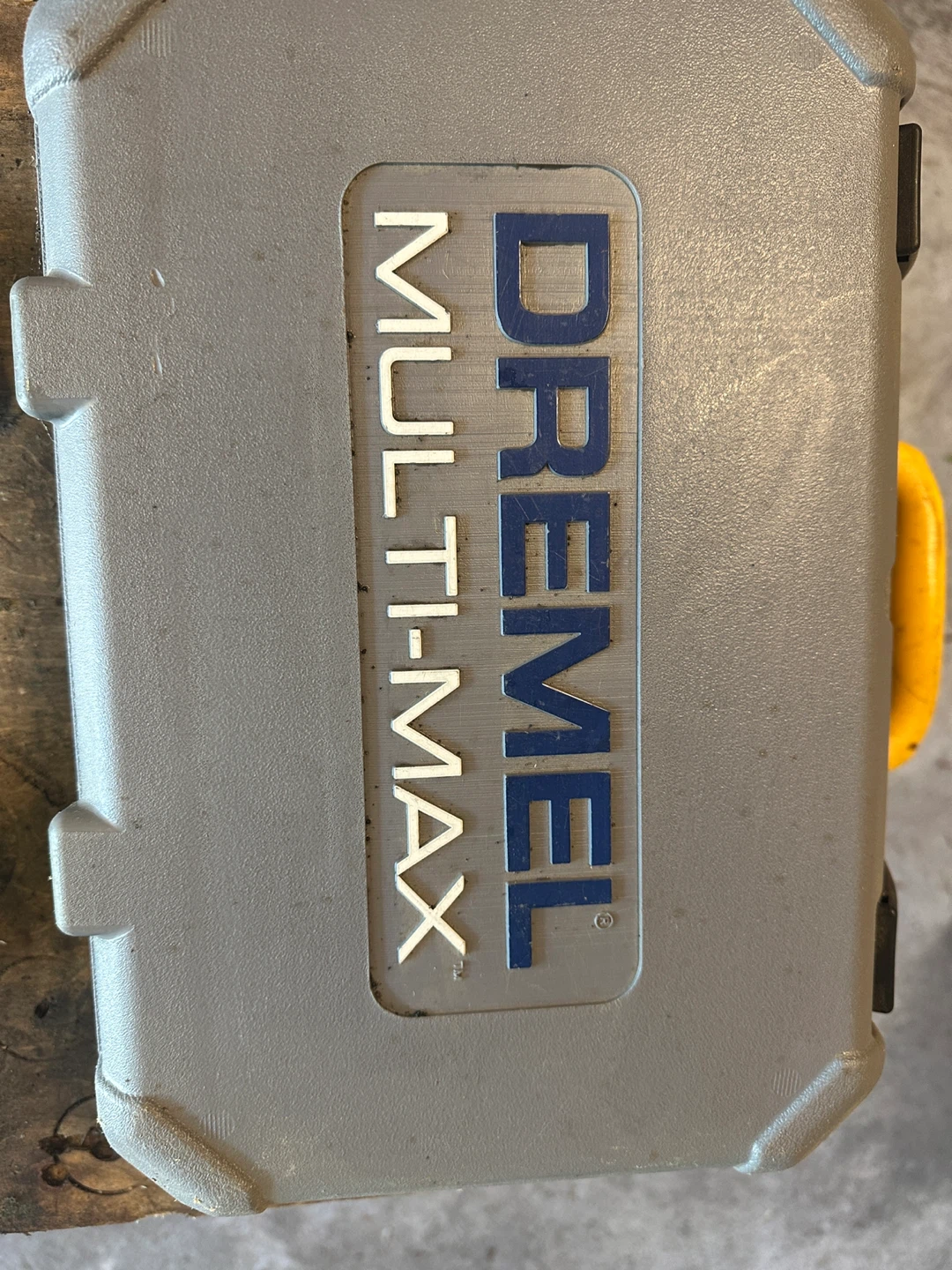 Dremel Multi-Max Oscillating Tool Kit - photo 3