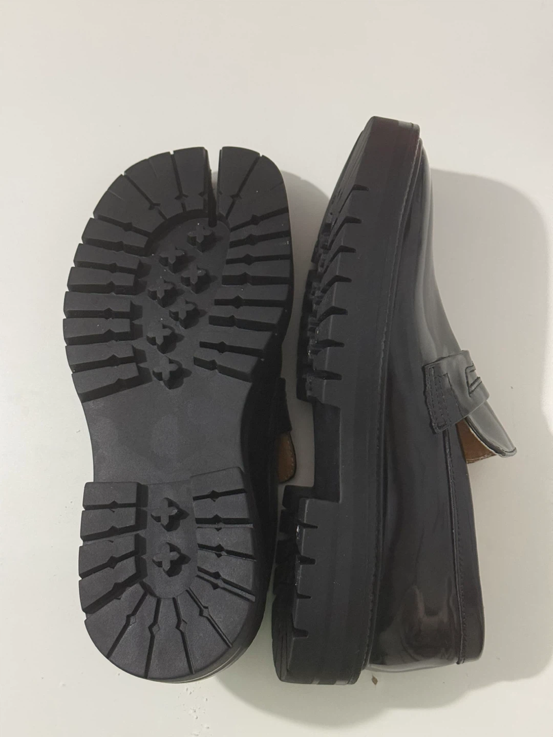 Black Tab Split Toe Loafer Shoes - photo 3