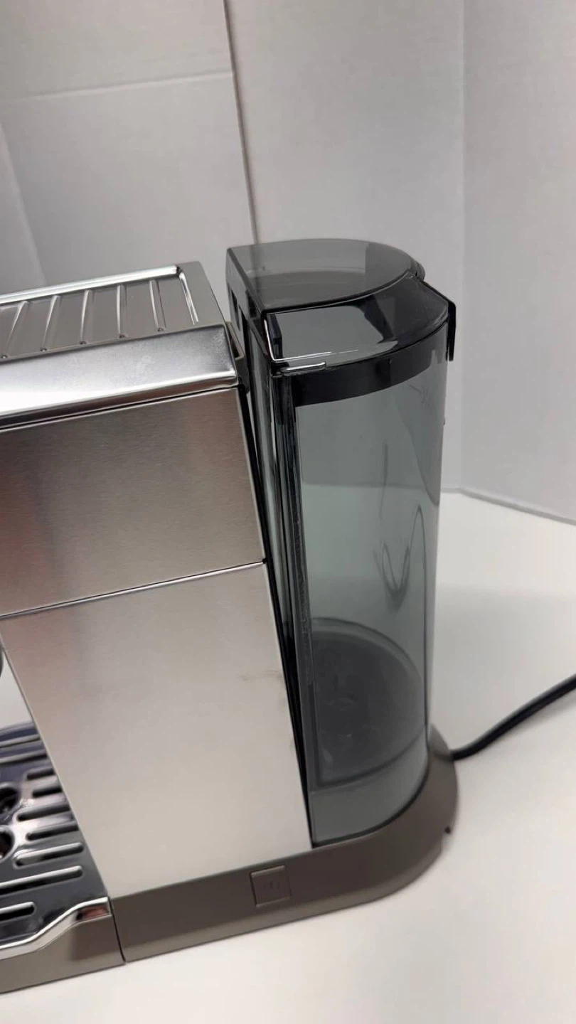 De’Longhi Dedica Duo Espresso Machine – Needs Water Tank Repair - photo 4