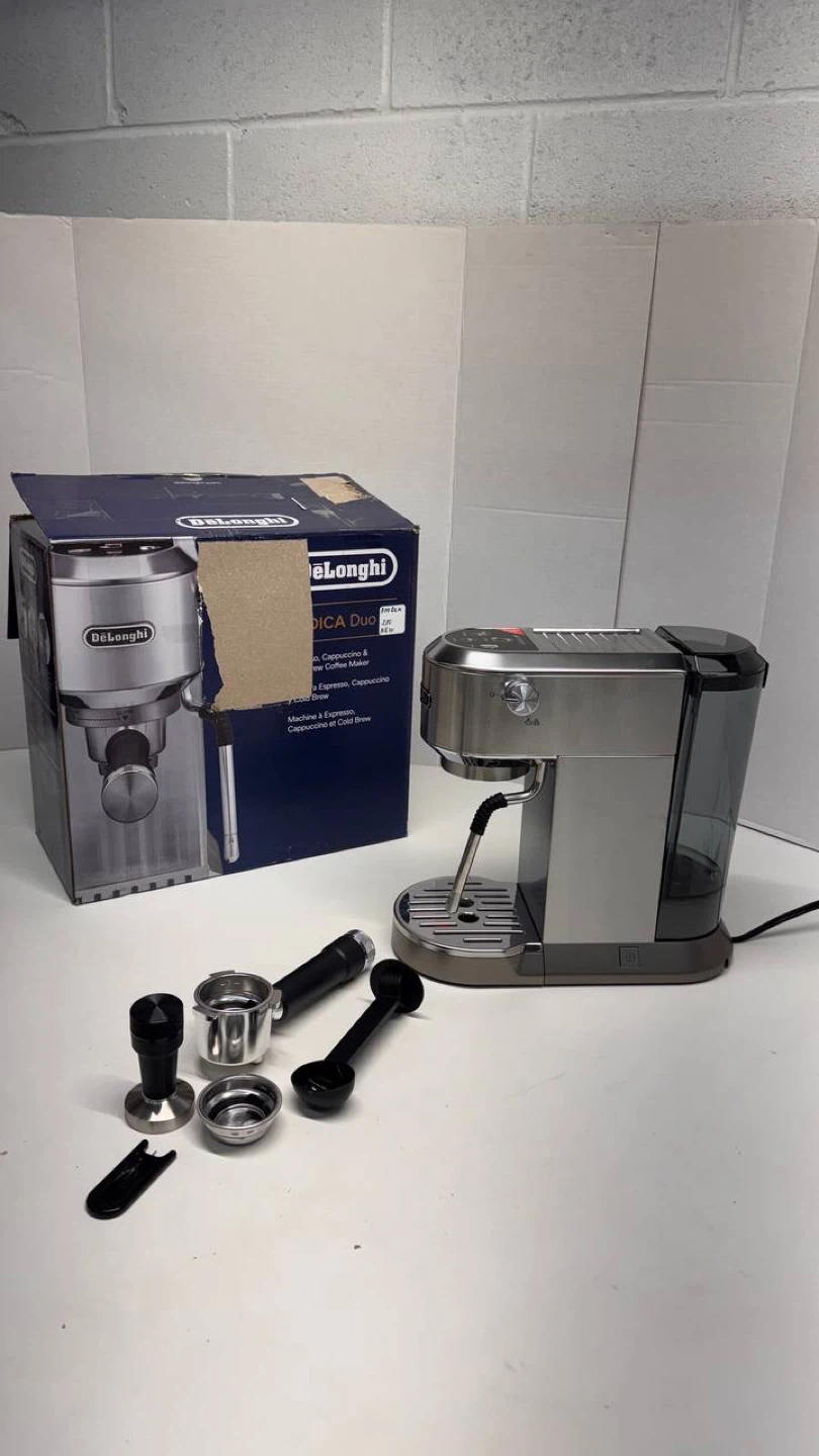 De’Longhi Dedica Duo Espresso Machine – Needs Water Tank Repair - photo 2