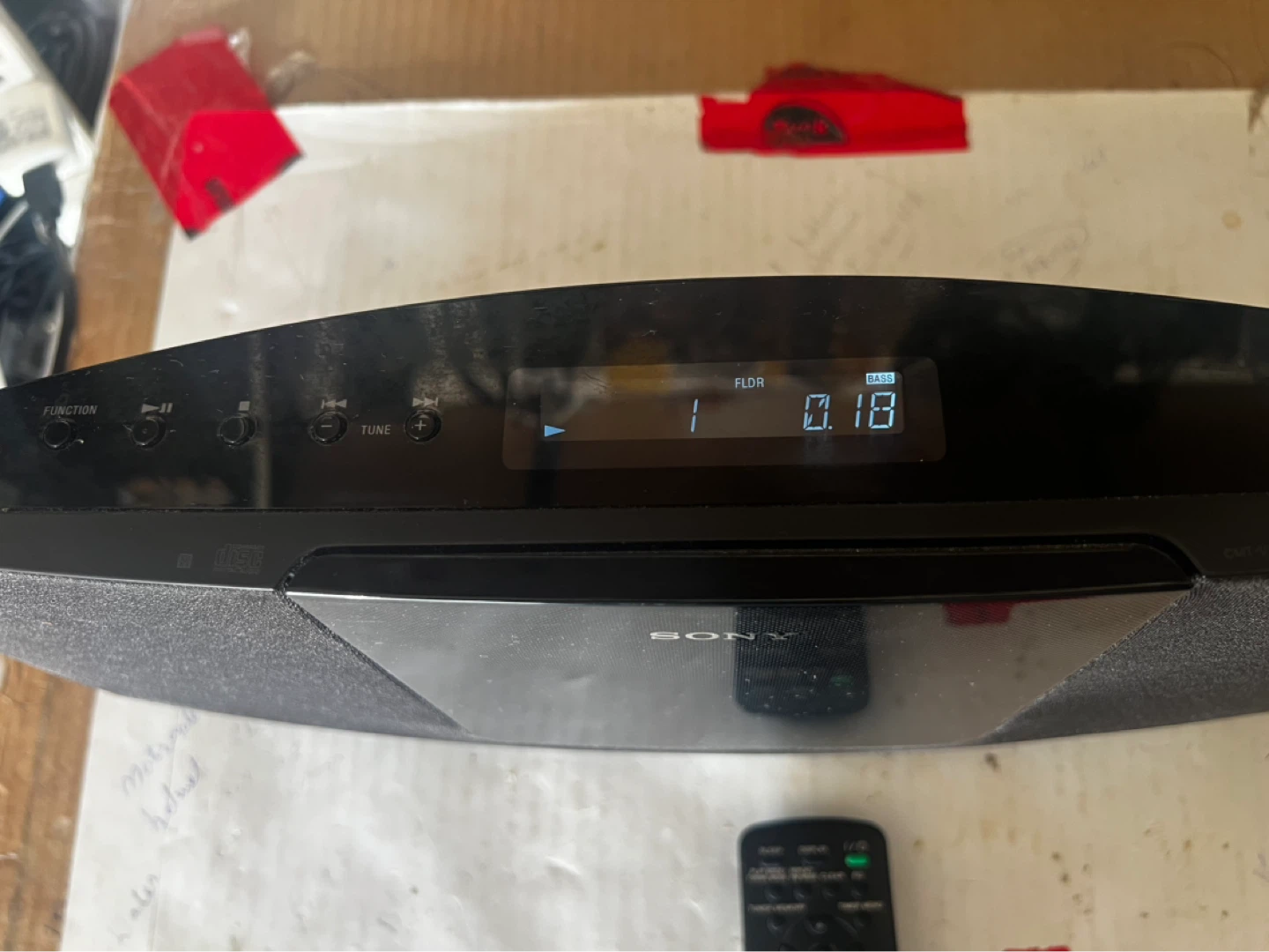 Sony CMT-SBT100 Micro Hi-Fi System with Bluetooth - photo 2