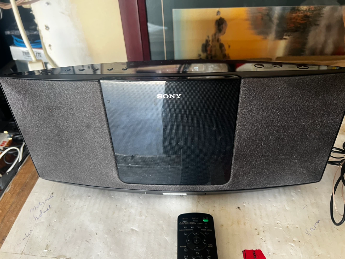 Sony CMT-SBT100 Micro Hi-Fi System with Bluetooth