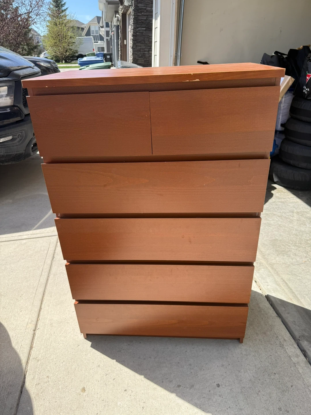 Wooden Dresser with 6 Drawers