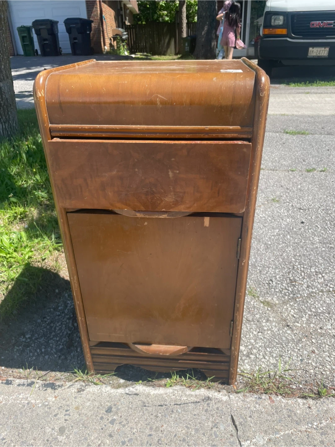 Vintage Wooden Side Table - photo 2