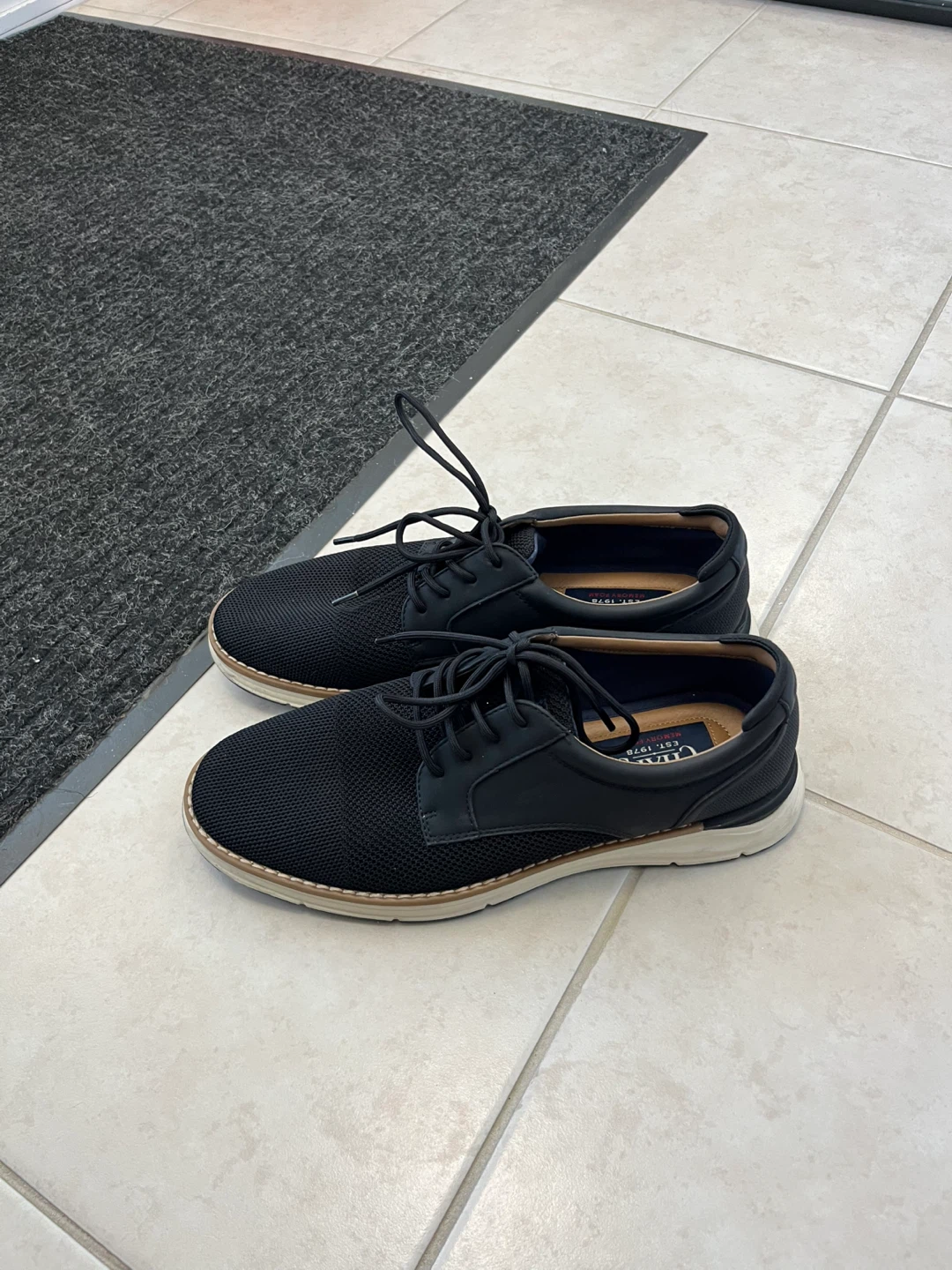 Men’s Chaps Shoes (Size 9)