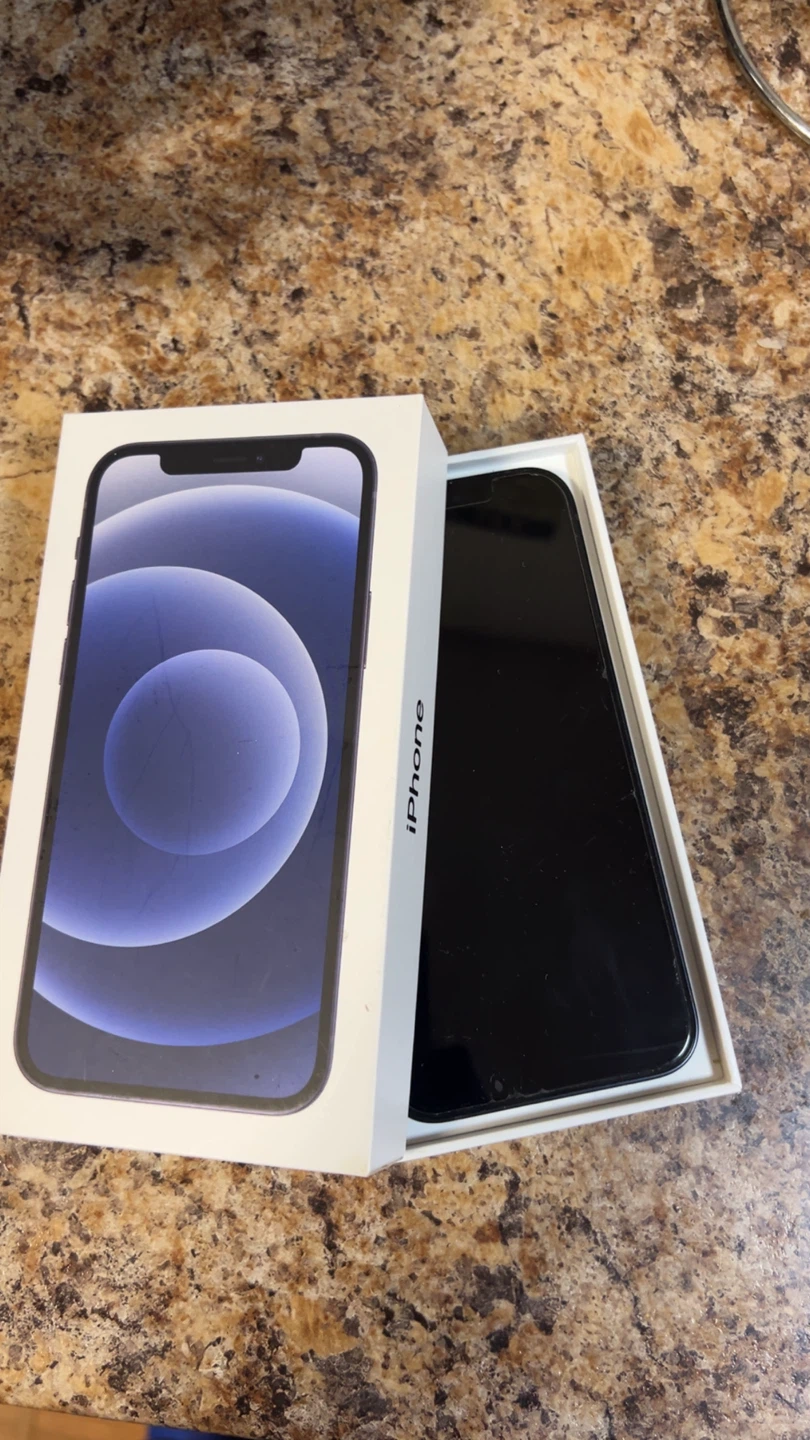 iPhone 12 64GB