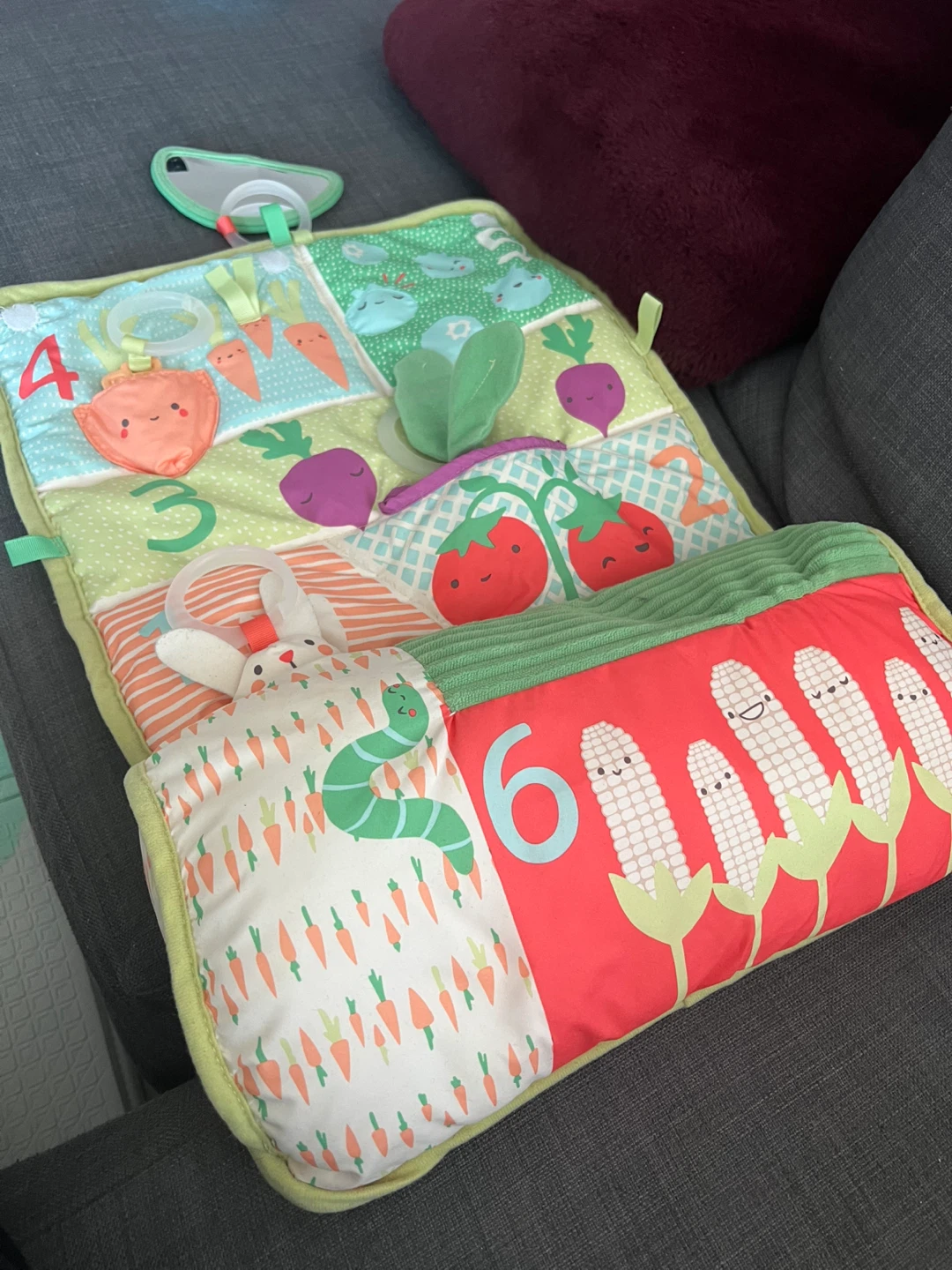 Skip hop - Tummy Time Baby Soft Activity Book