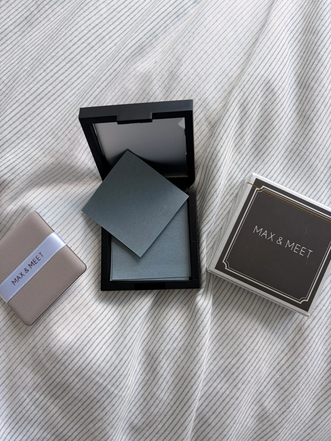 MAX & MEET oil blotting sheets Compact