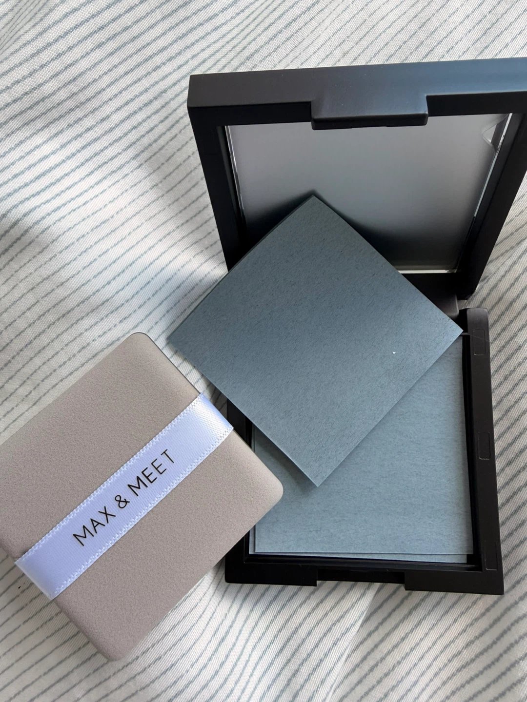 MAX & MEET oil blotting sheets Compact - photo 2