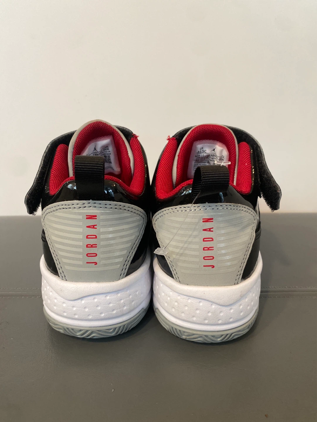 Jordan Kids Shoes size 10,5 - photo 3