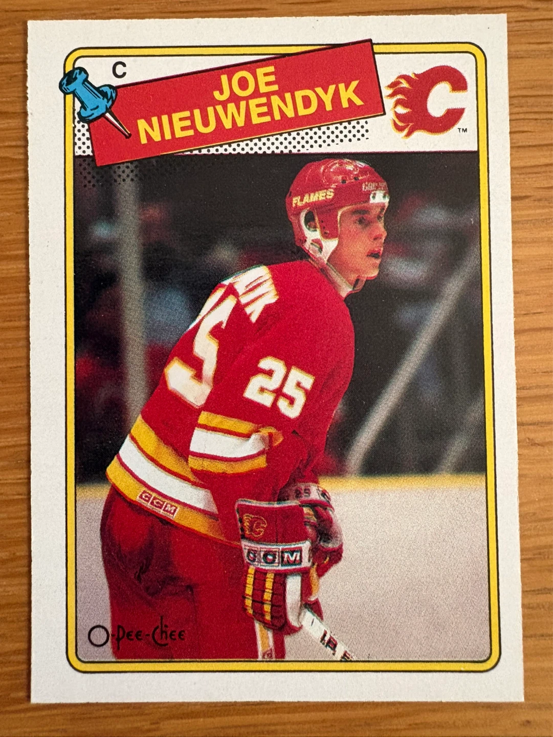 1988 O-Pee-Chee Joe Nieuwendyk Calgary Flames Hockey Card