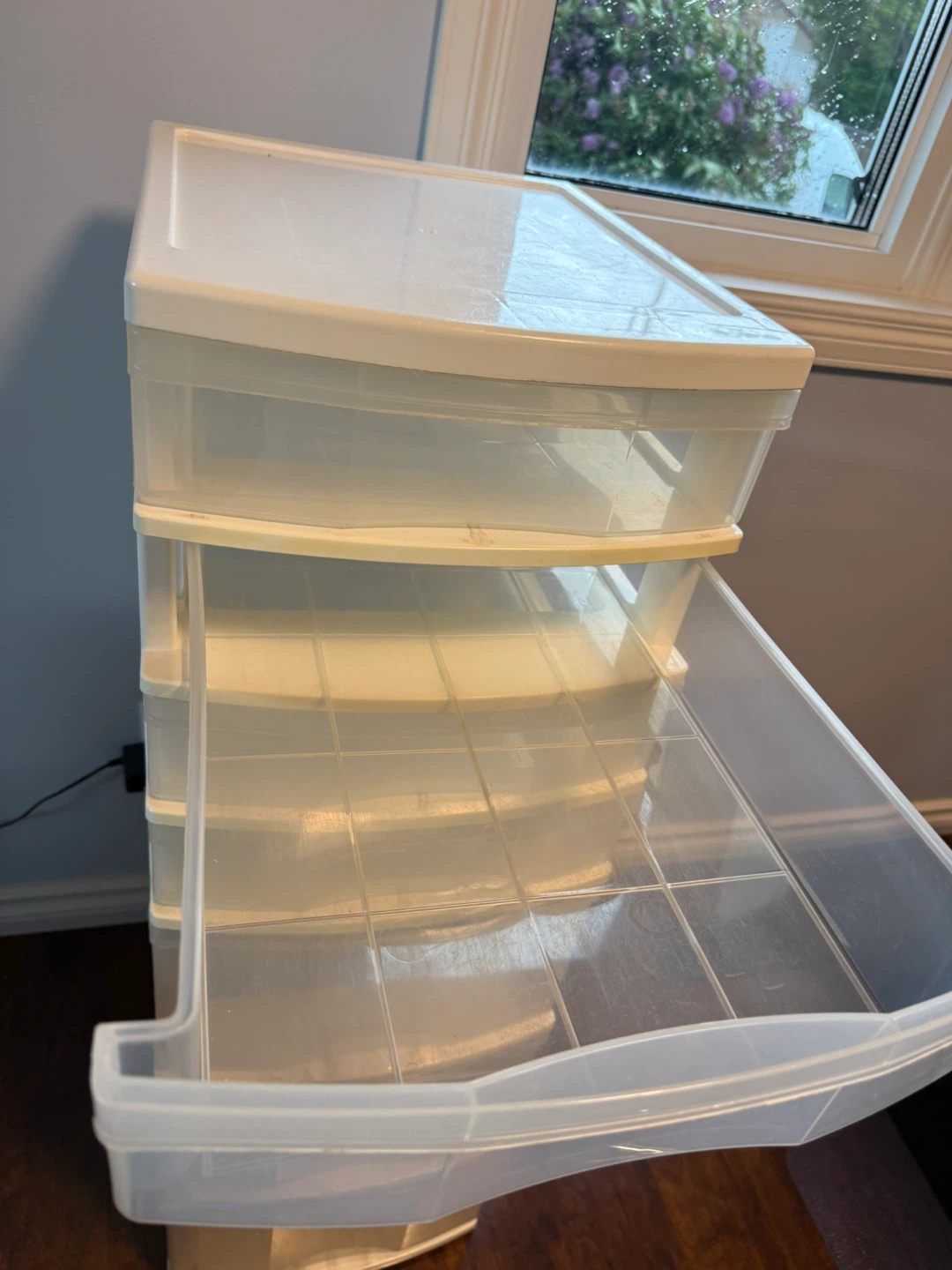 7-Drawer Plastic Storage Tower – White Frame with Clear Drawers - photo 4