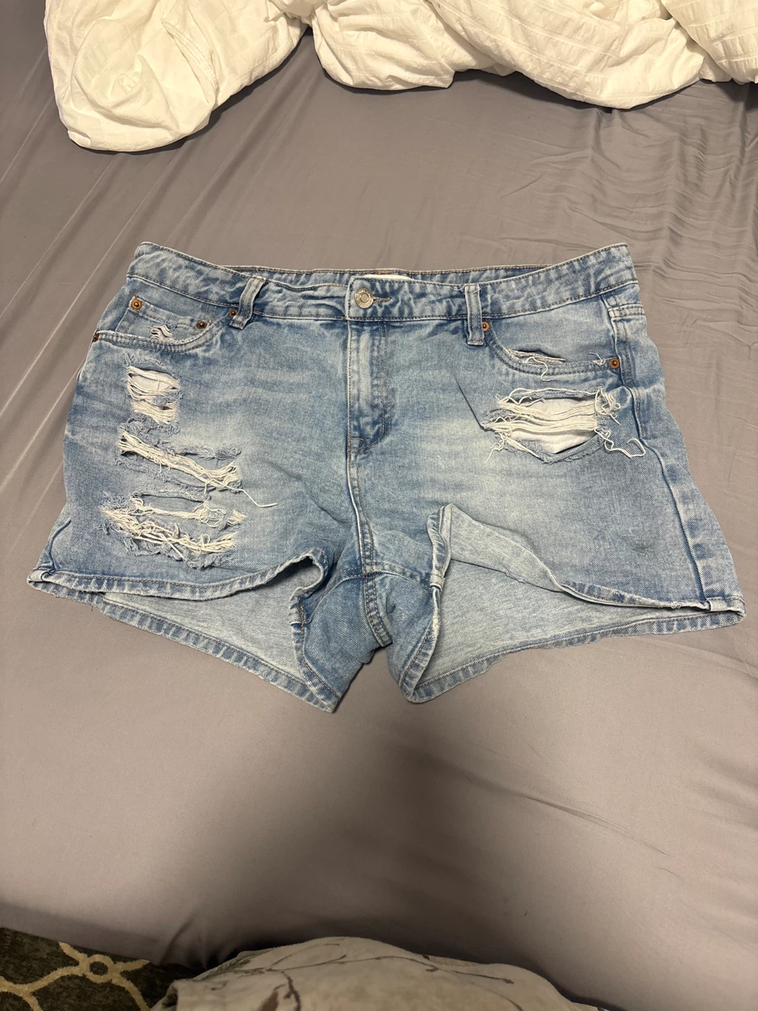 Bluenotes Denim Relaxed Fit Super High Rise Shorts Size 16