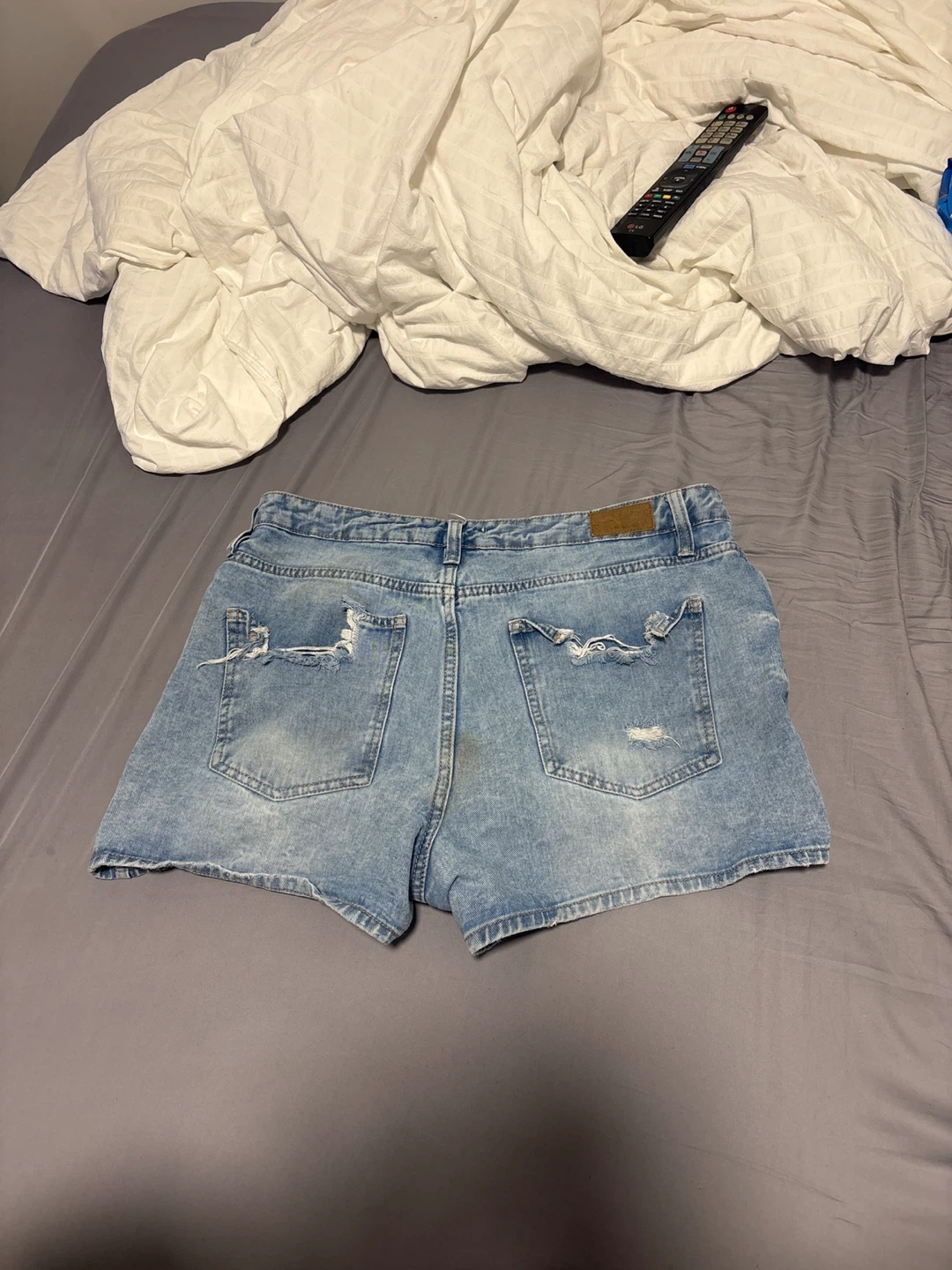Bluenotes Denim Relaxed Fit Super High Rise Shorts Size 16 - photo 2