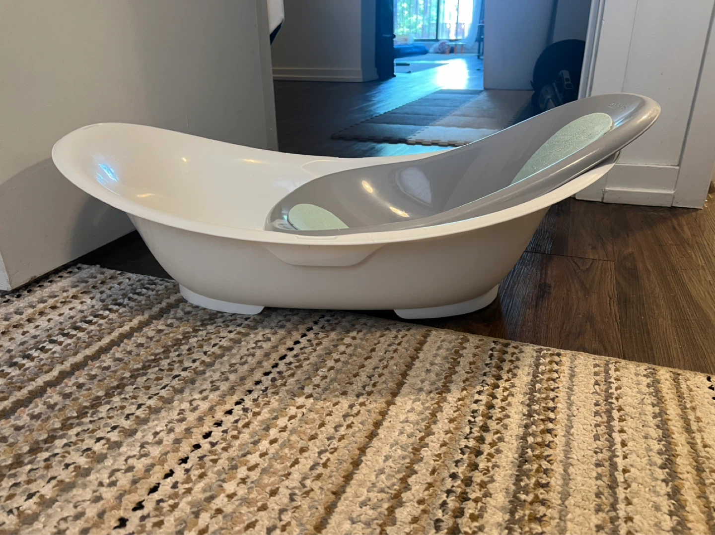 Baby/toddler Bath Tub