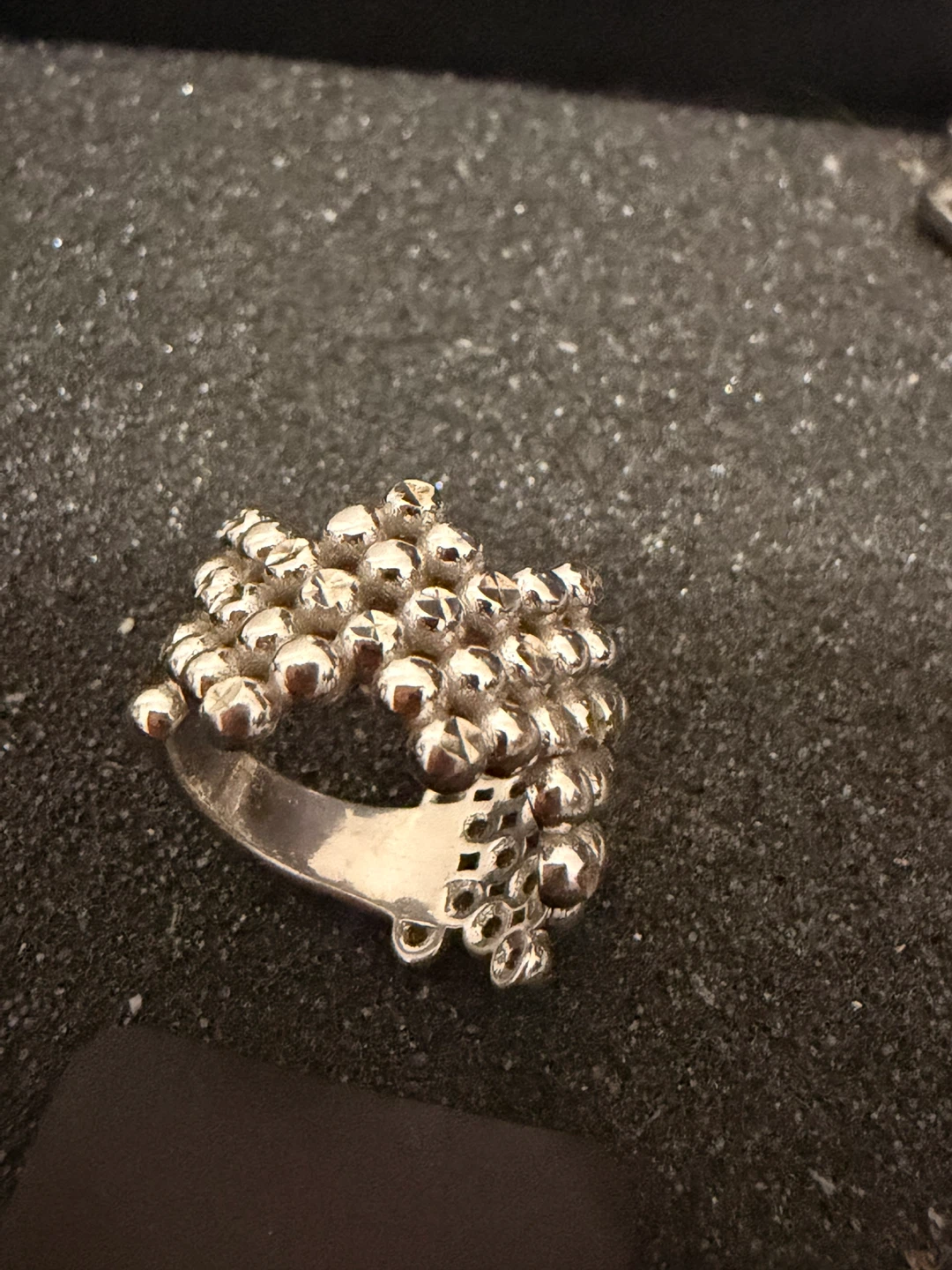 Sterling Silver 925 Beaded Statement Ring size 6 - photo 3