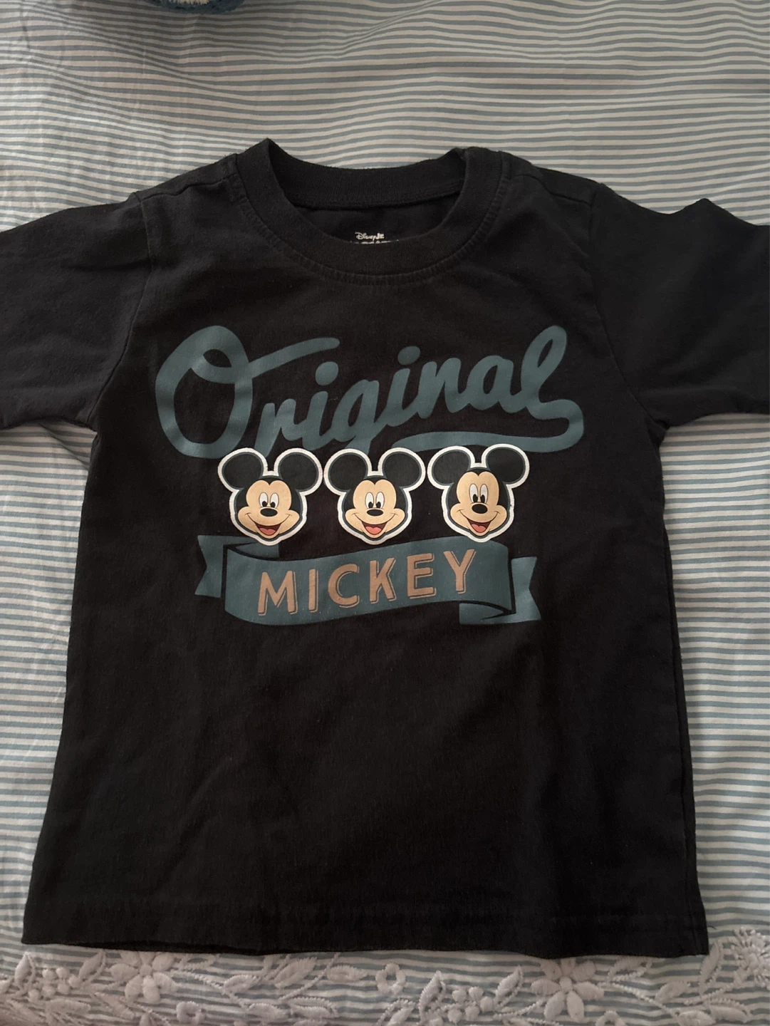 Disney Mickey Mouse T-Shirt Size 3T⚽️