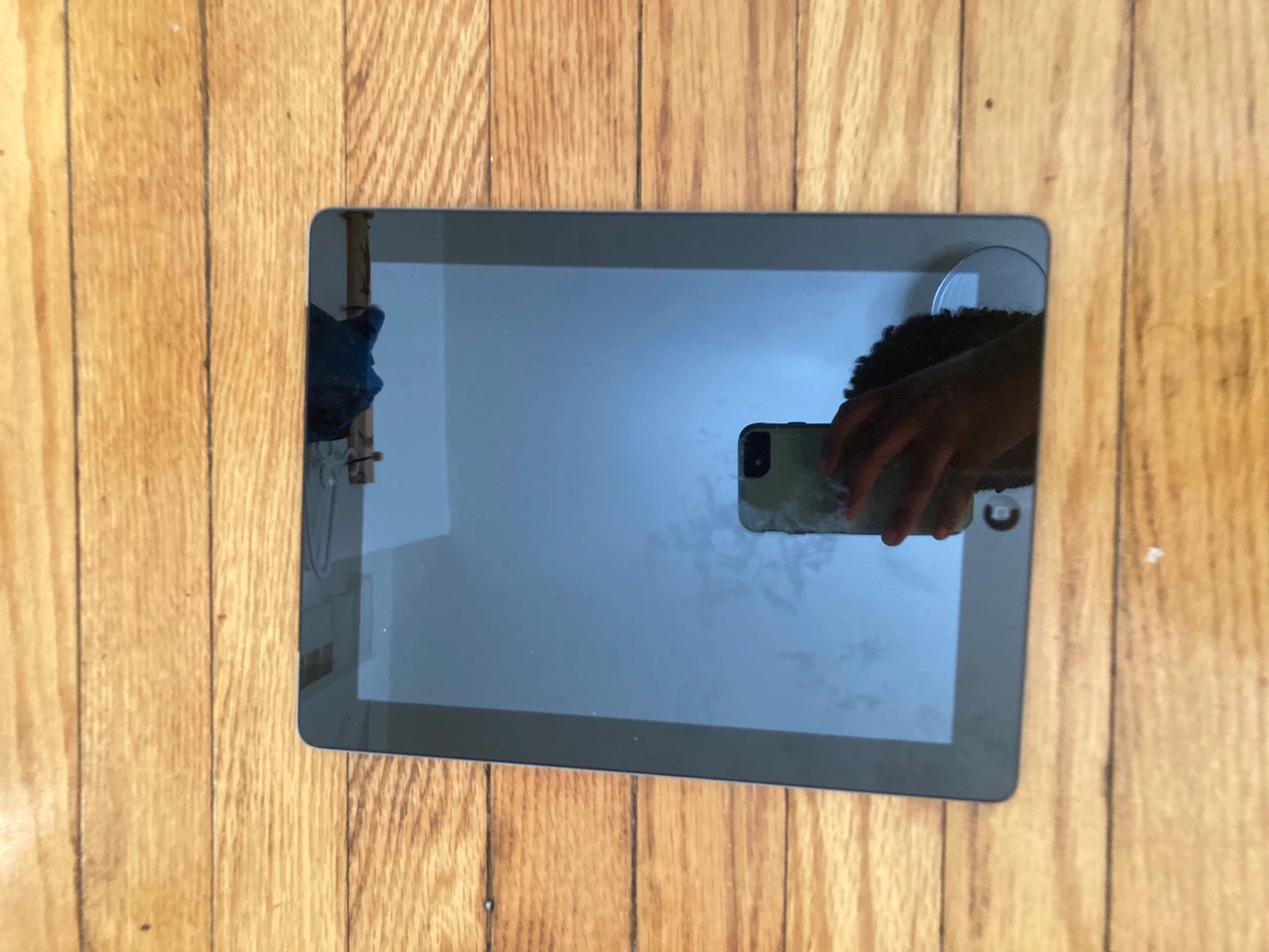 Apple iPad 2 - photo 2