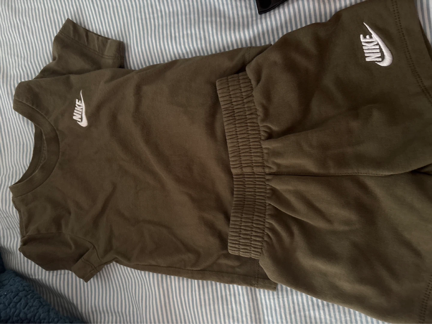 Nike Toddler T-Shirt and Shorts Set⚽️