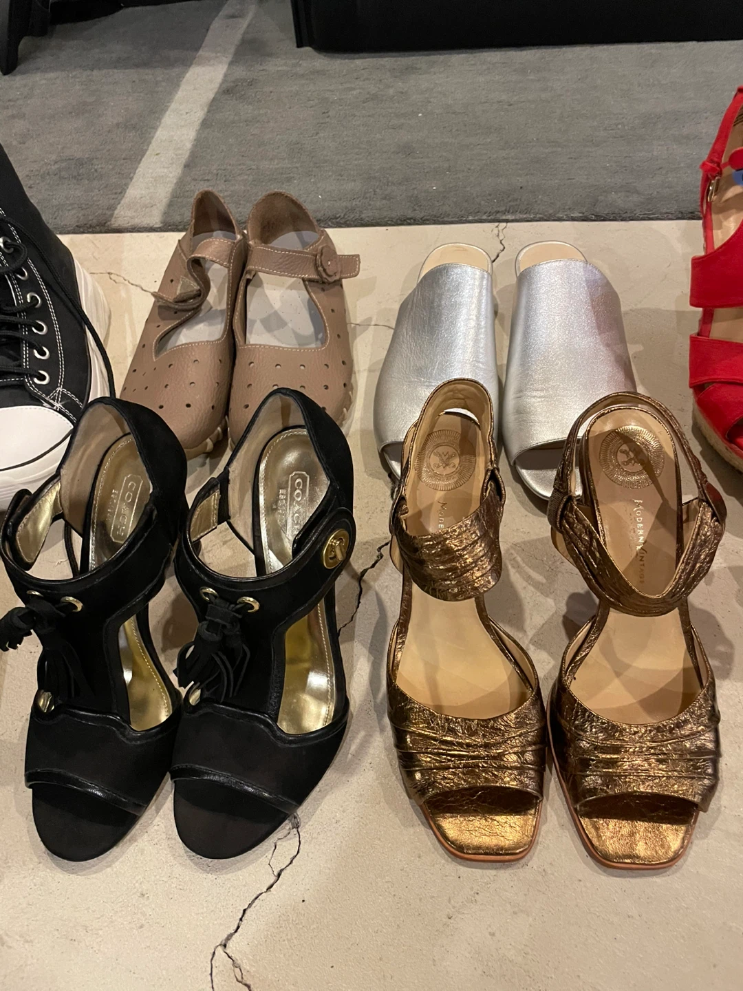 Gently used shoes - photo 4
