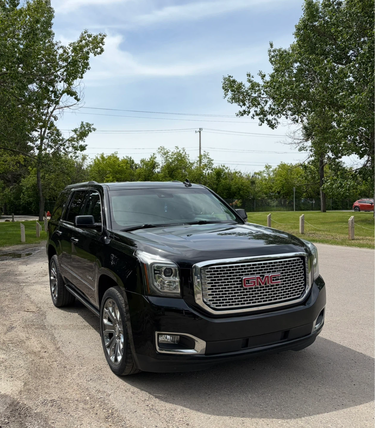 Black 2016 GMC Yukon Denali SUV - photo 4
