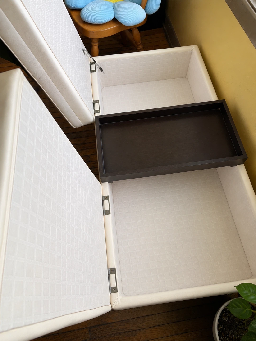 Cream Upholstered Storage Ottoman with Tray - photo 2
