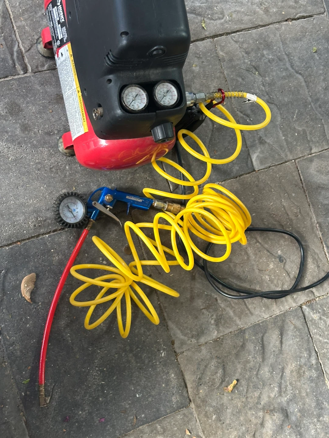 Husky 2 Gallon Oil-Free Air Compressor - photo 5