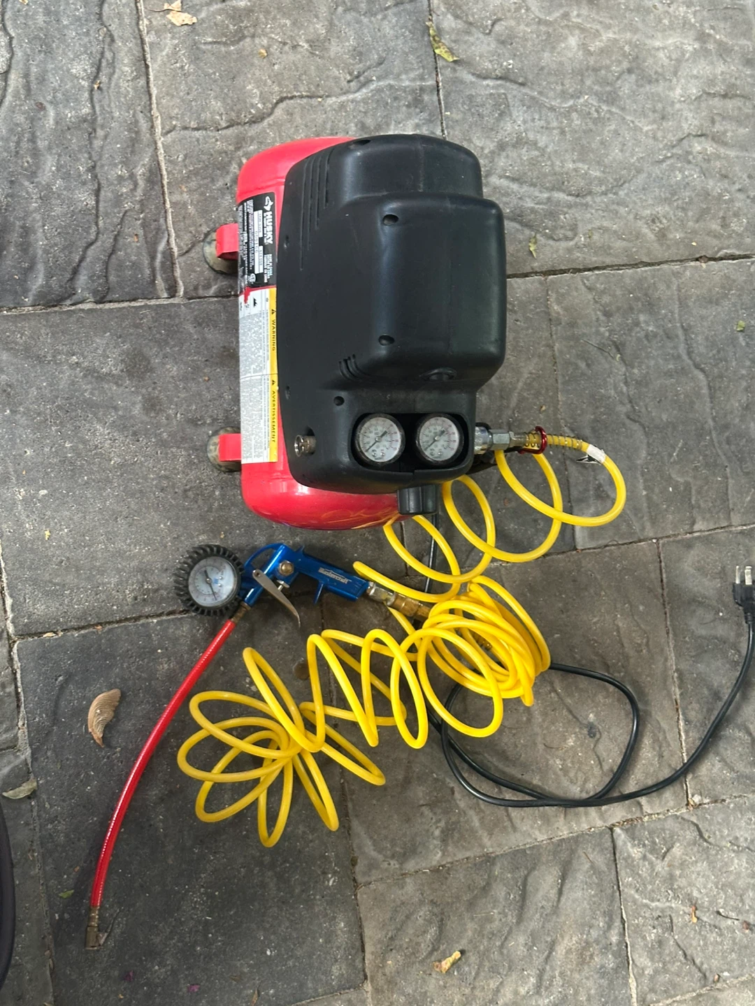 Husky 2 Gallon Oil-Free Air Compressor
