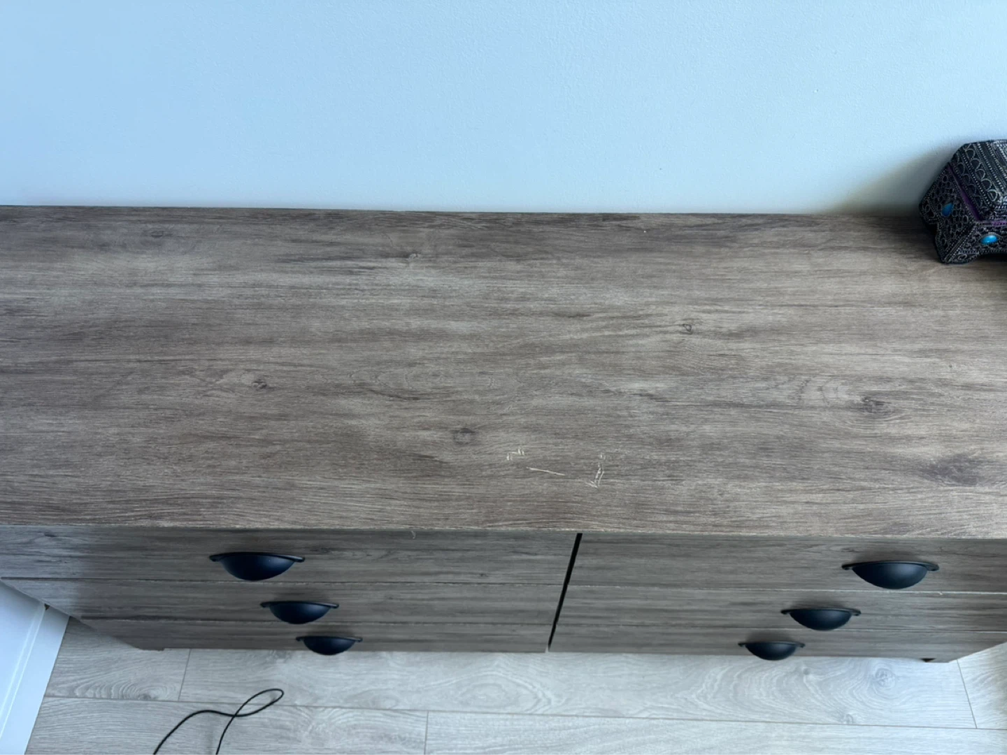 MOVING SALE Six-Drawer Dresser - photo 3
