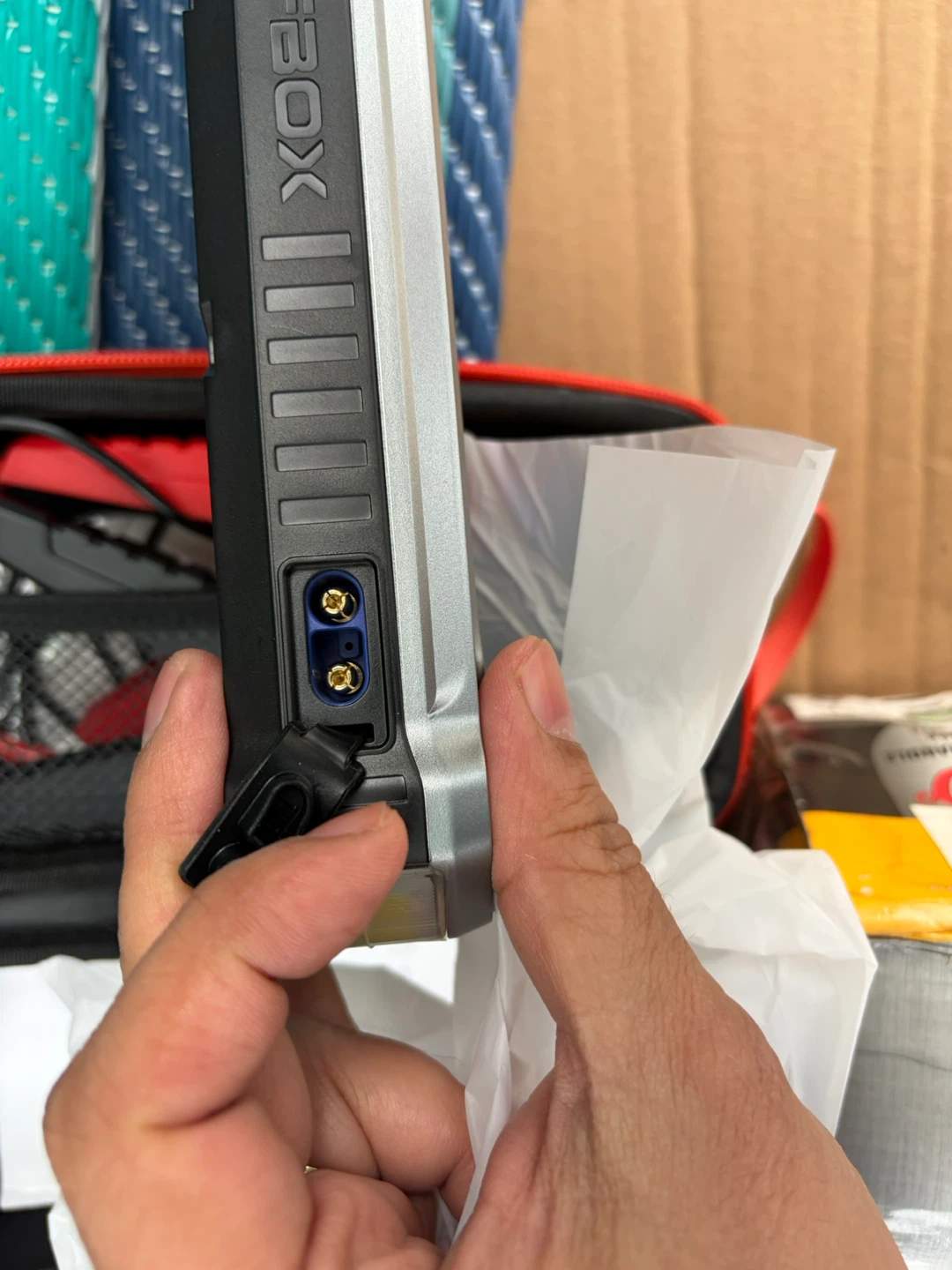 WOLFFBOX 4000A Jump Starter with Accessories - photo 3