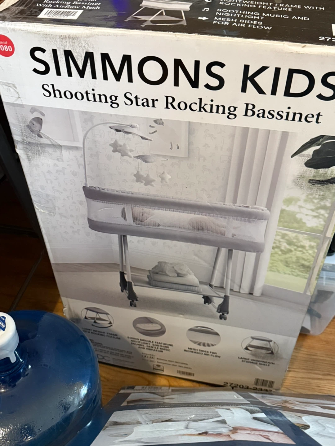 Simmons Kids Shooting Star Rocking Bassinet
