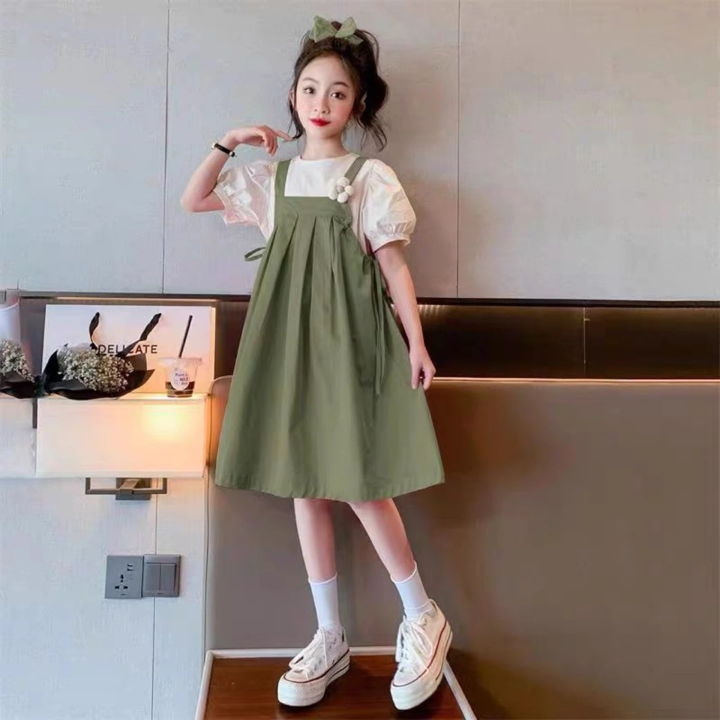 Kids Pinafore Dress with Puff Sleeve Top - photo 3