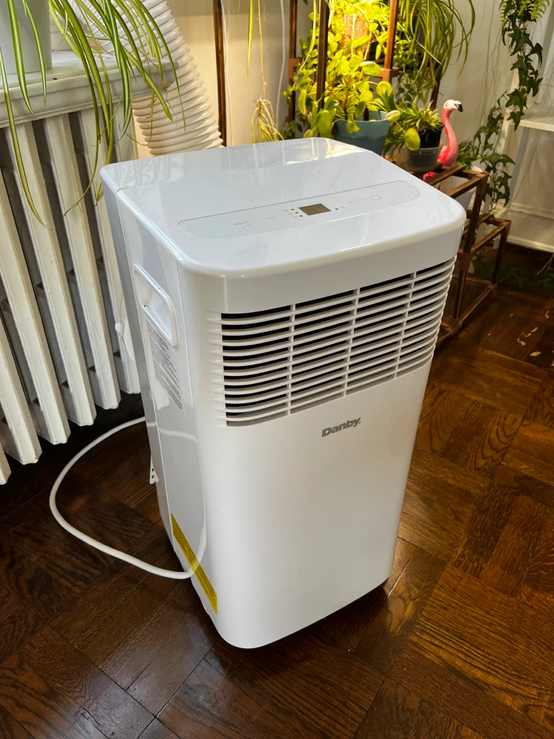 Danby Portable Air Conditioner w remote - photo 3