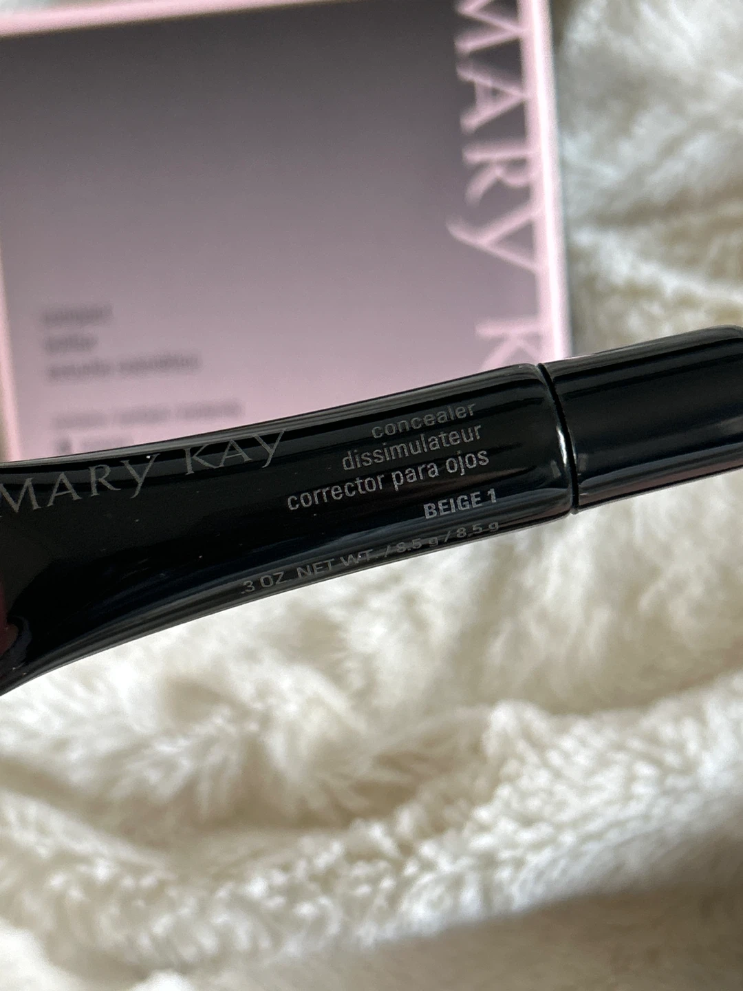 Mary Kay compact and cosmetics - photo 3