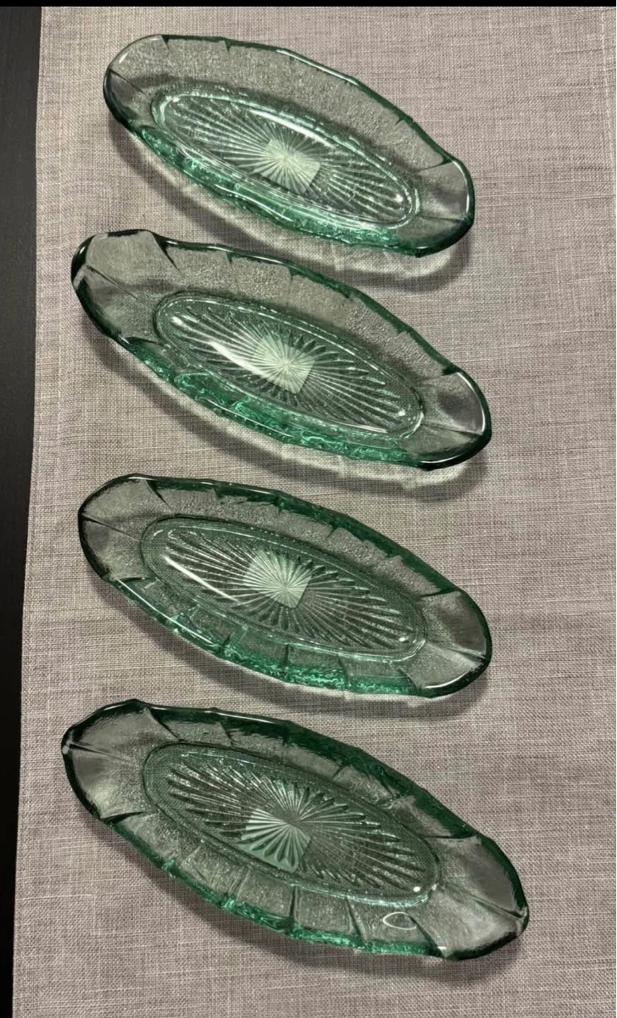 Set of 4 Green Recycled Glass Serving Dishes - photo 2