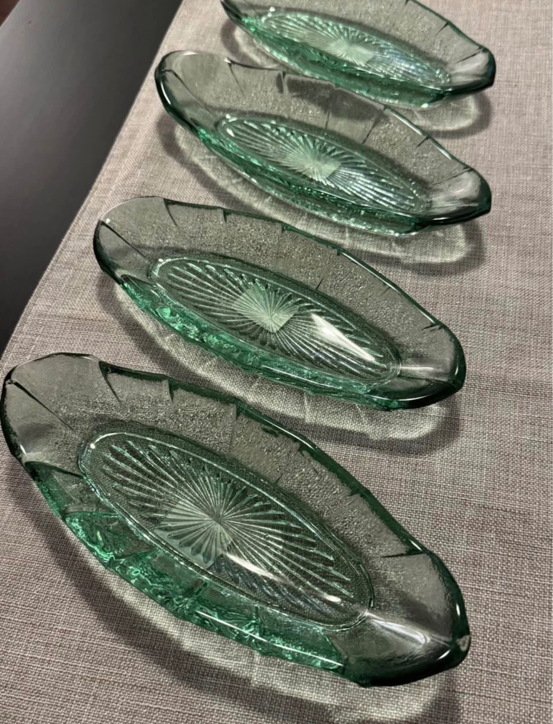 Set of 4 Green Recycled Glass Serving Dishes
