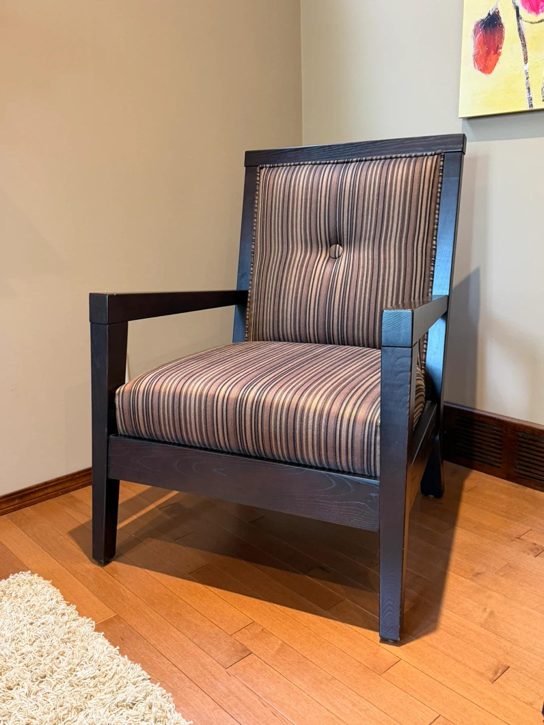 Accent Chairs - photo 3