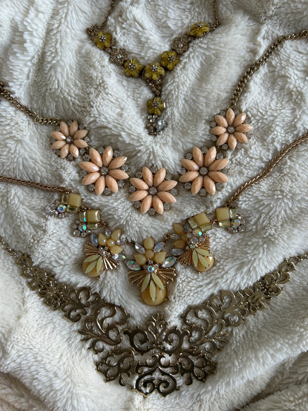 Assorted costume necklace