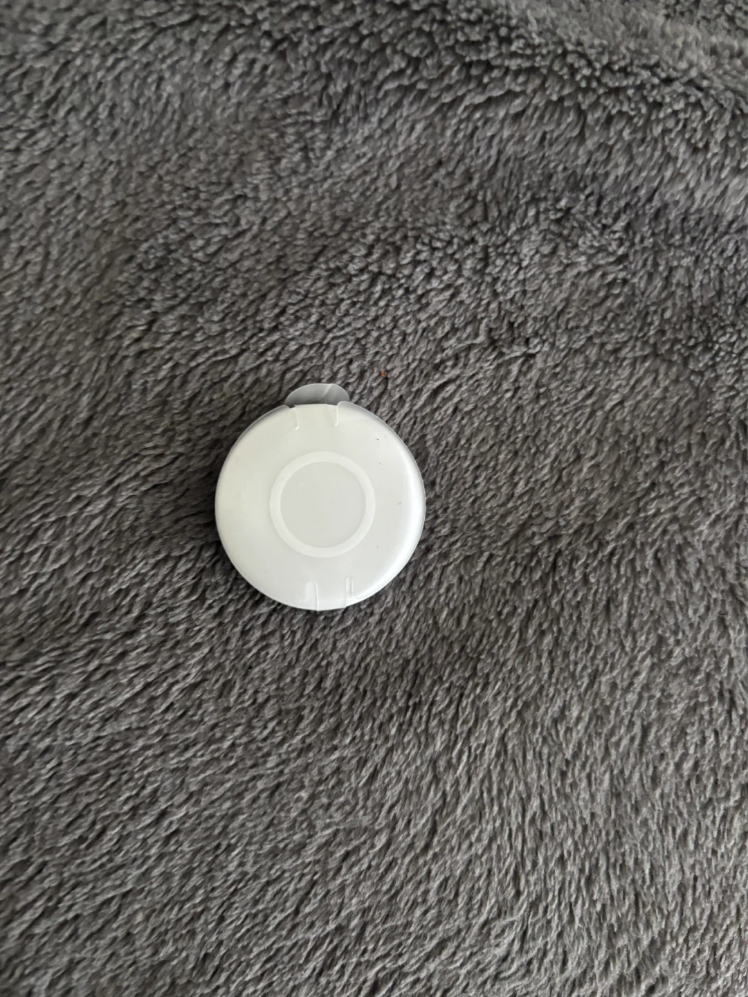 Apple AirTag Tracker