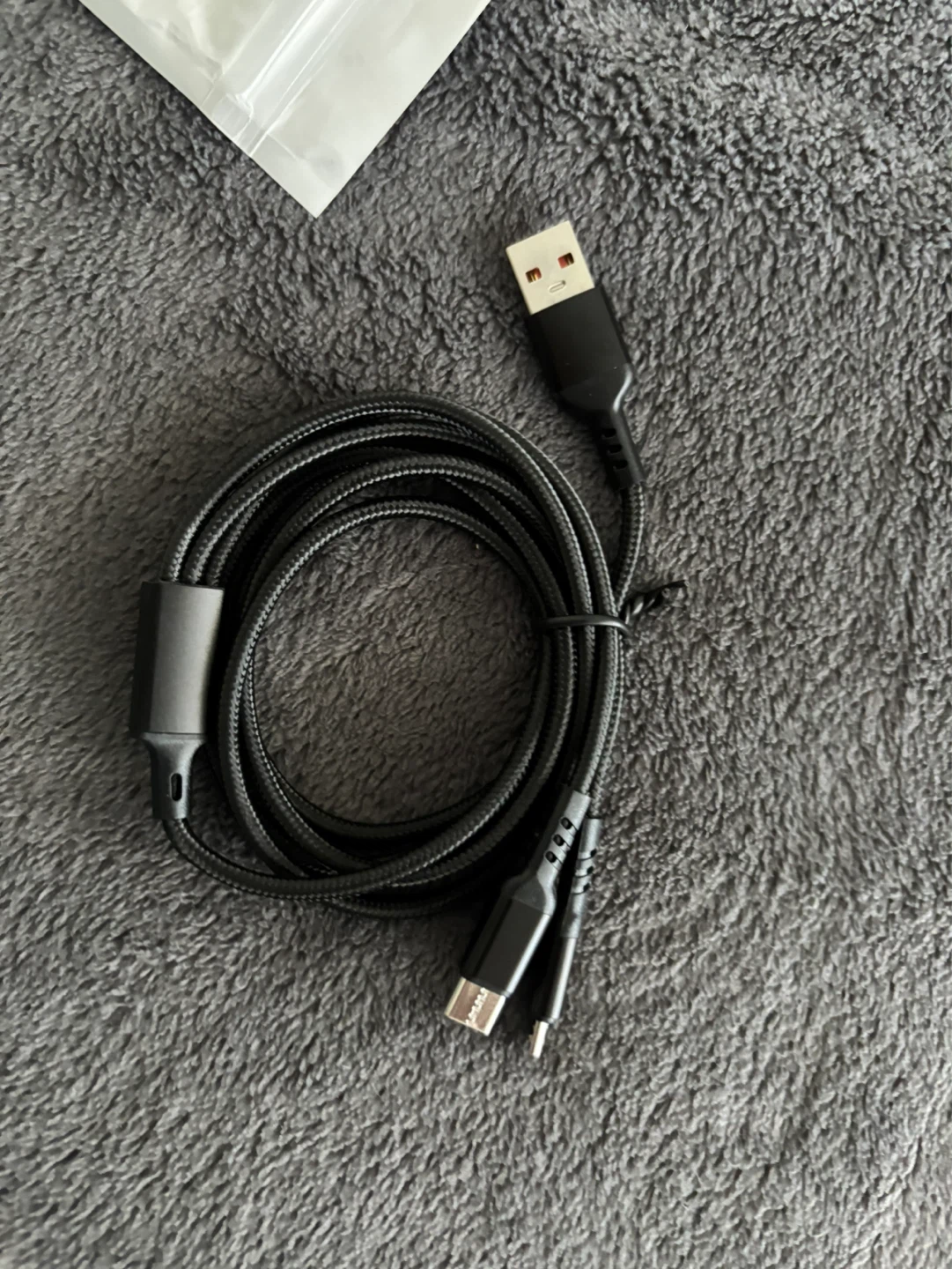 Alliance 3-in-1 USB Charging Cable - photo 3