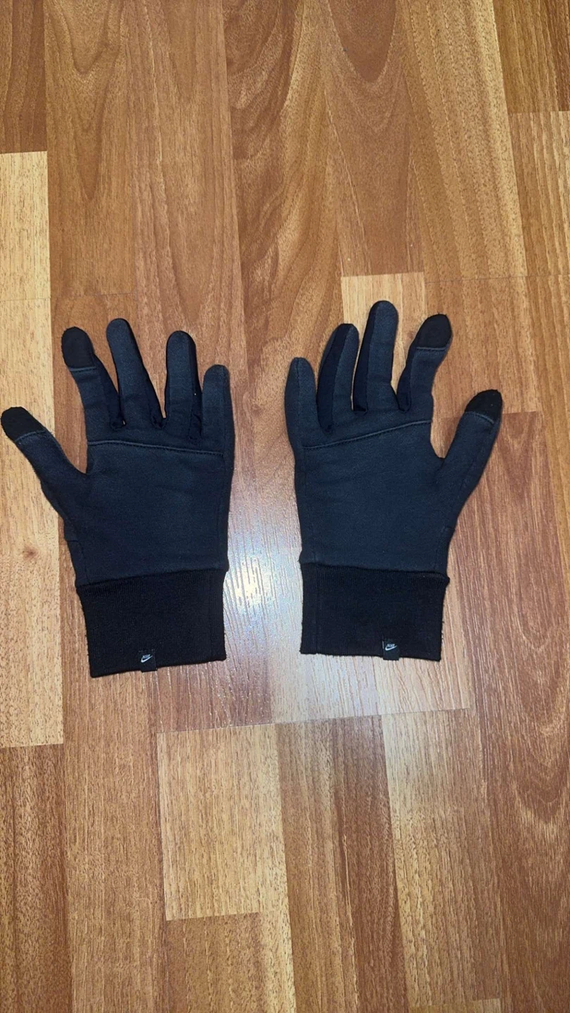 Nike Black Gloves - photo 2