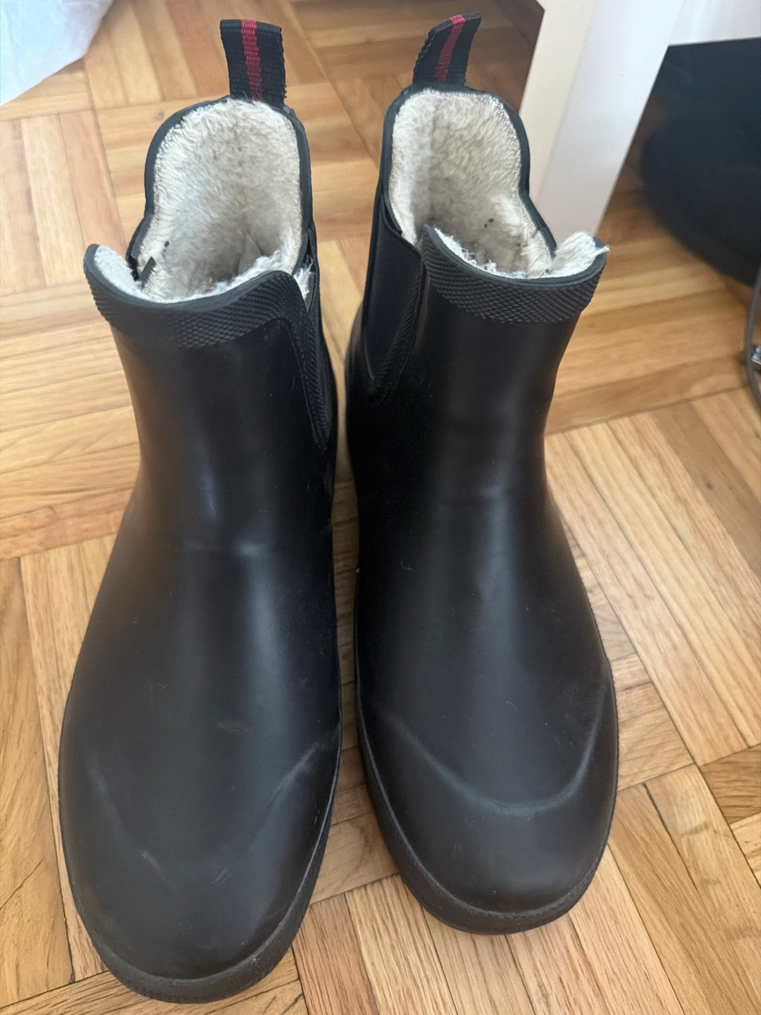 Black Chelsea Boots with Fur Lining