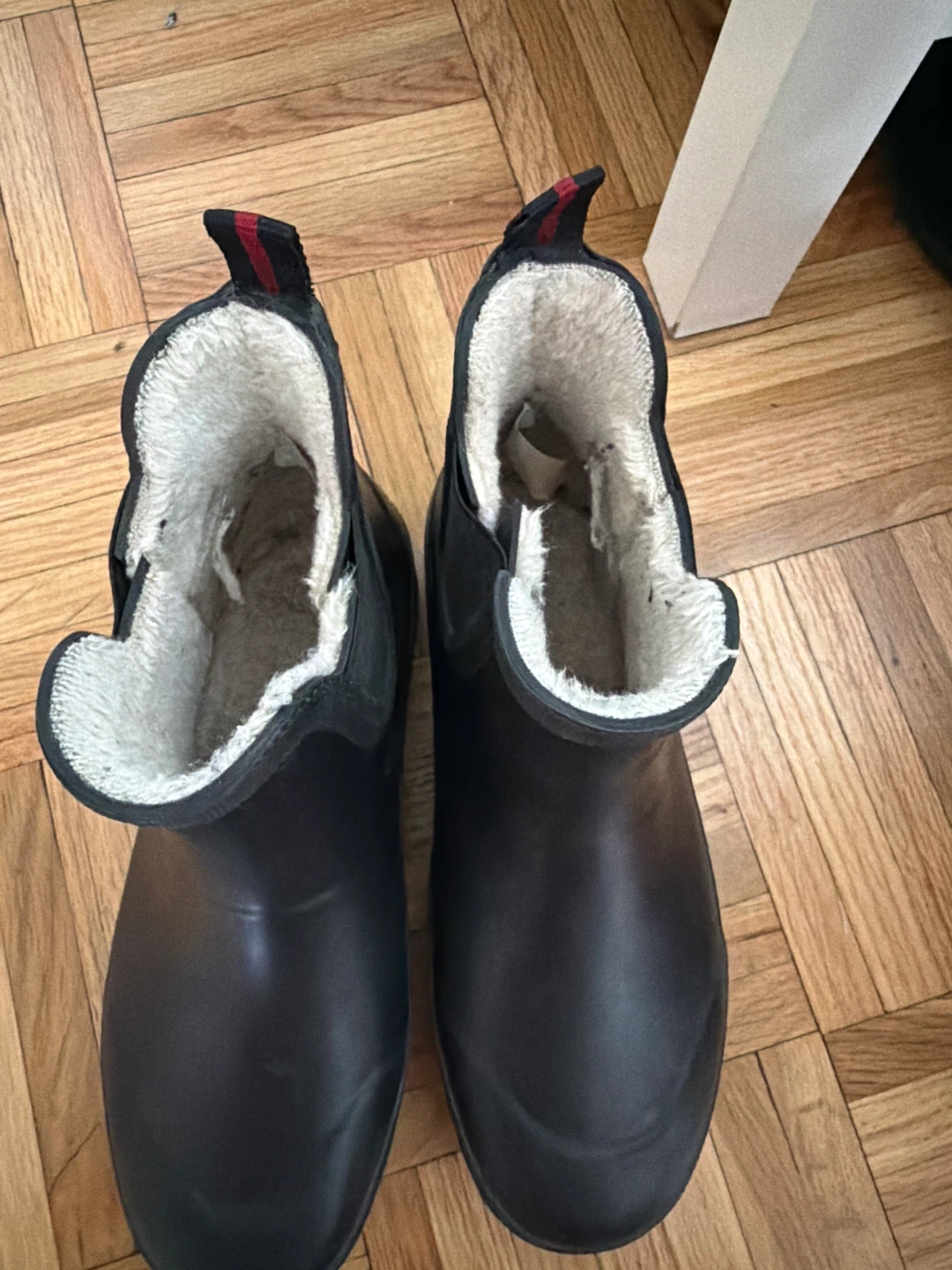 Black Chelsea Boots with Fur Lining - photo 2