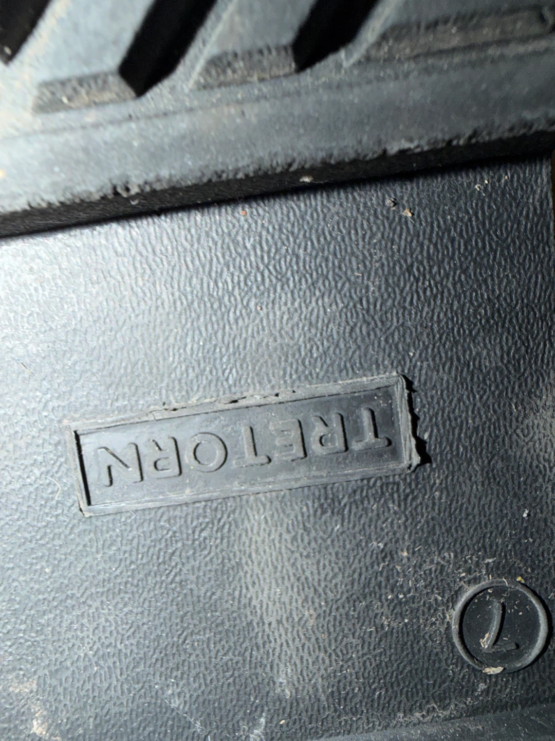 Black Chelsea Boots with Fur Lining - photo 3