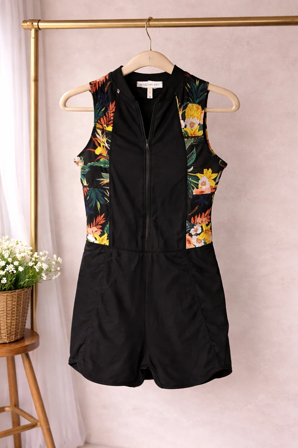 EQUIPPER Floral Print Sleeveless Romper