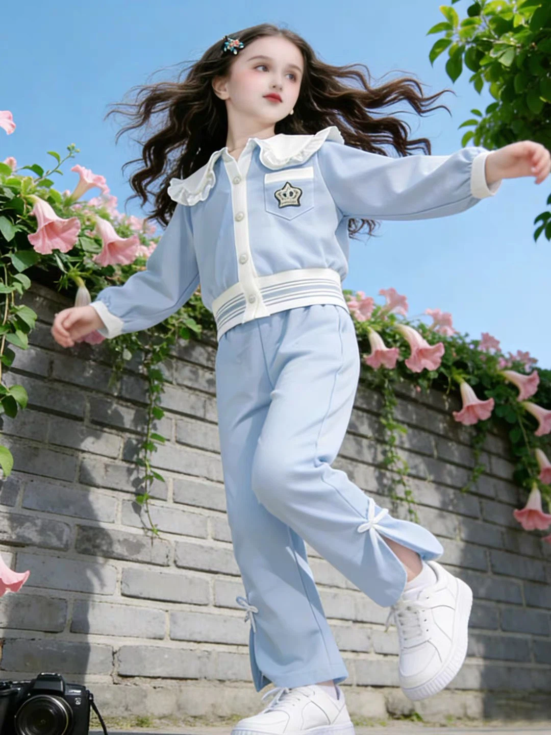 Light Blue Kids Outfit with Crown Detail - photo 3