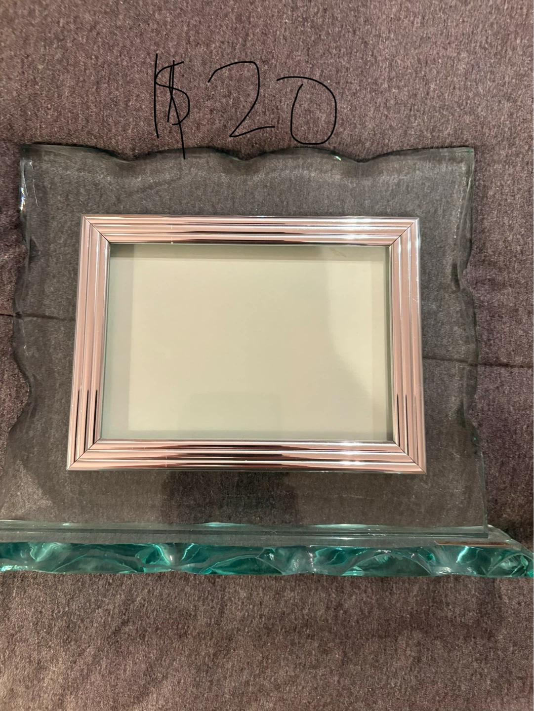 Variety of picture frames 5x7 photos - photo 3